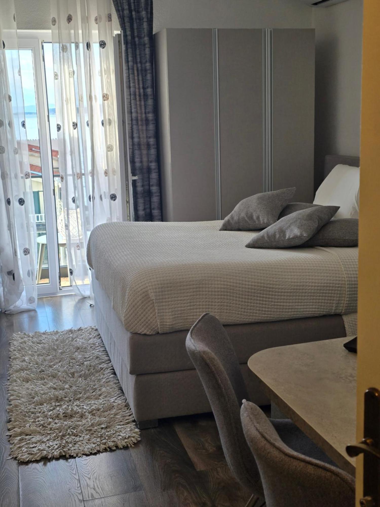 Apartments Iris Brela Zewnętrze zdjęcie