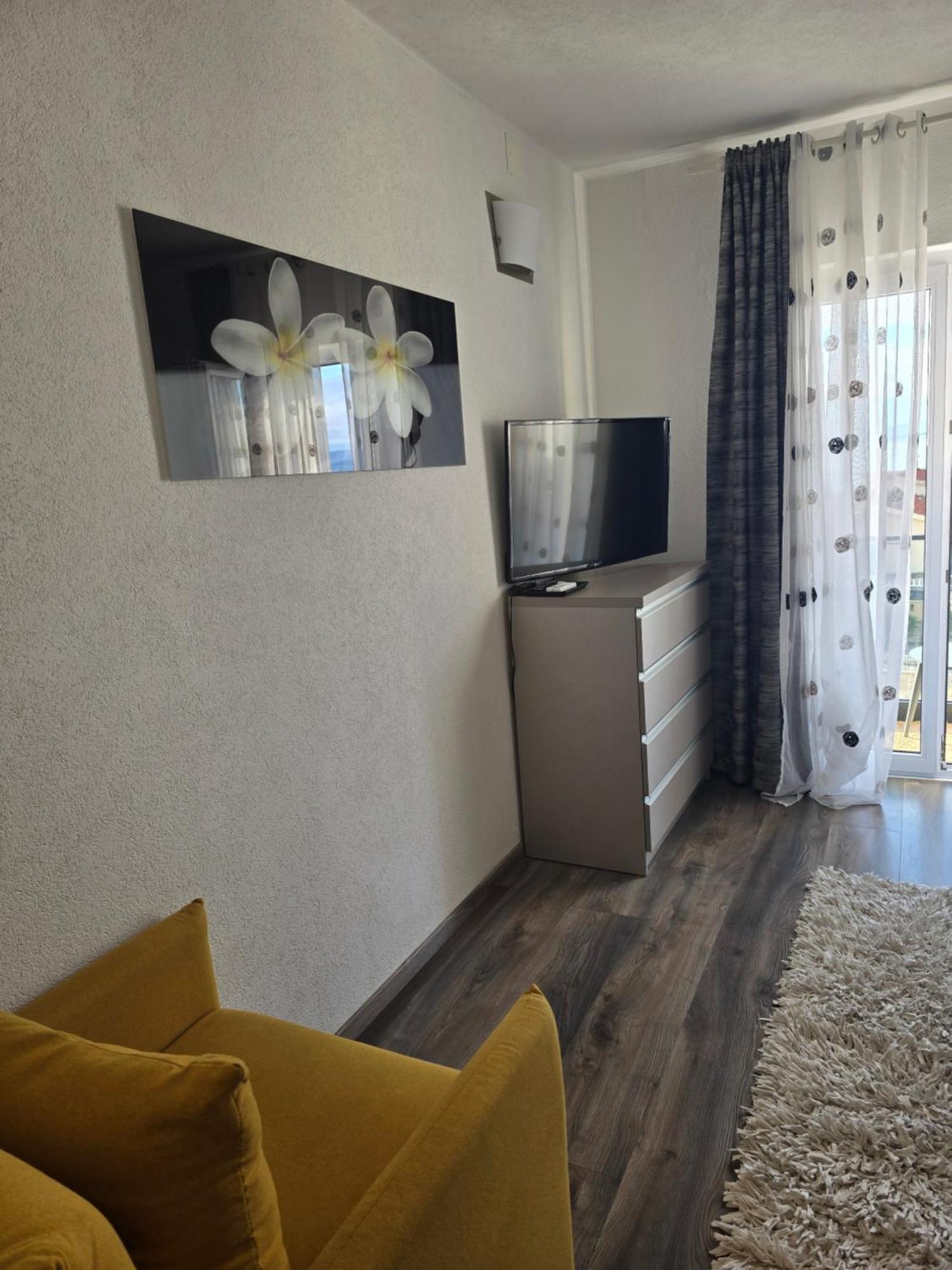 Apartments Iris Brela Zewnętrze zdjęcie